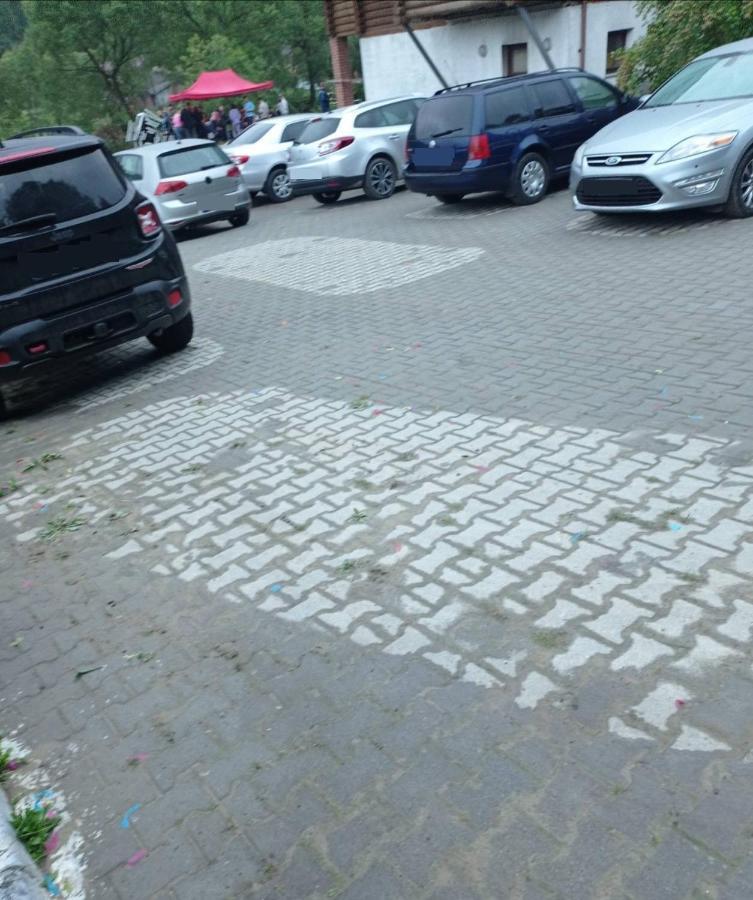 Lev Hotel Tukhlya Buitenkant foto